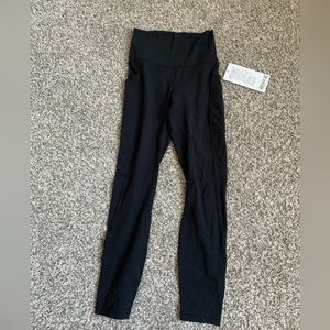 Lulu lemon Align 25 inch leggings with pockets!